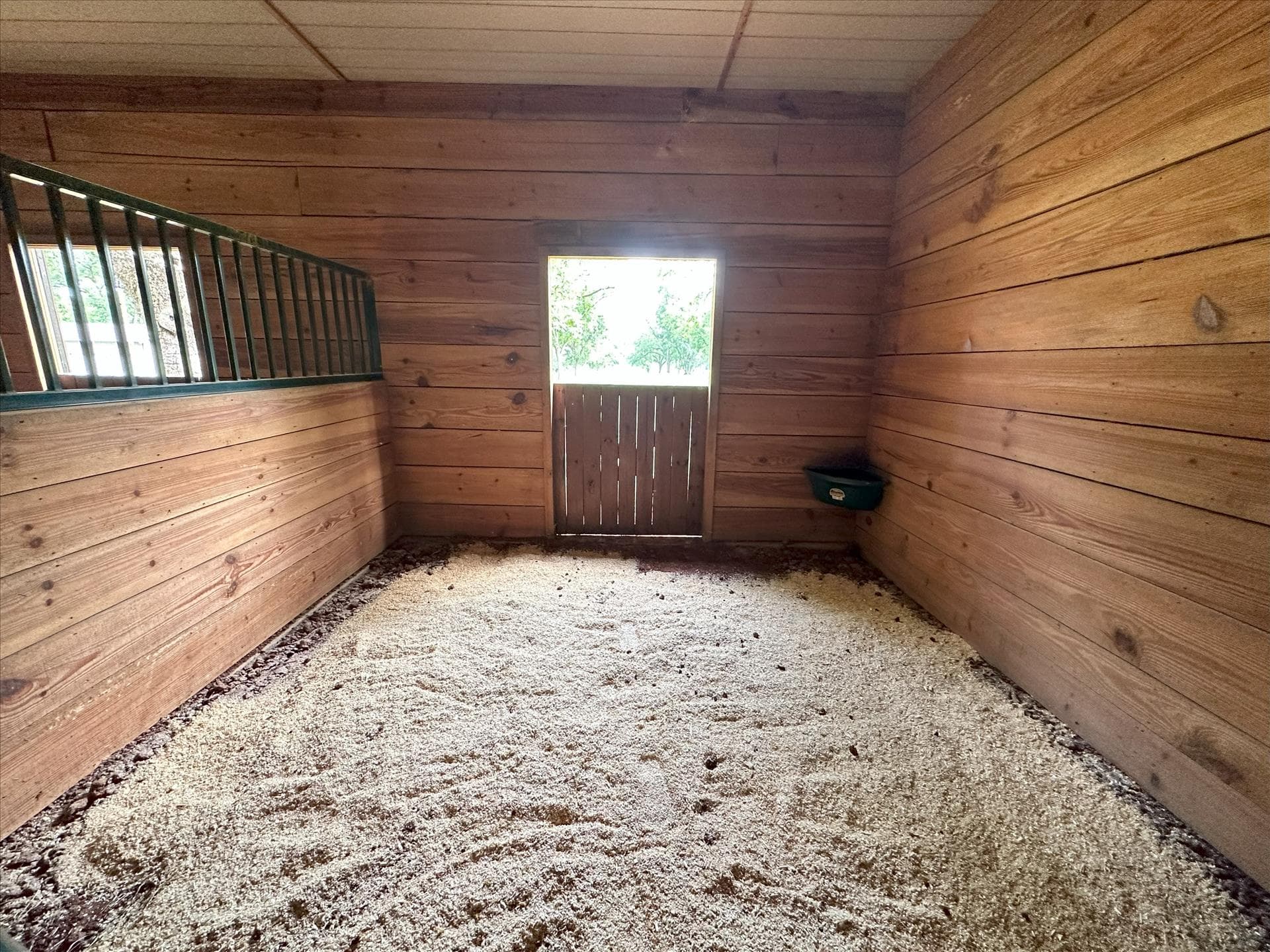 The Horse Motel - Image 4