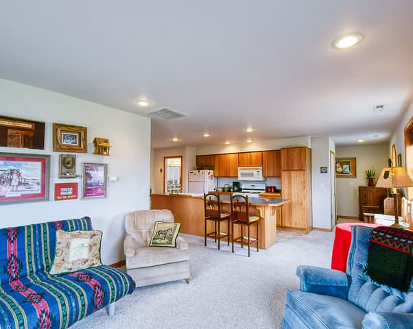 Neigh-bors - Image 2